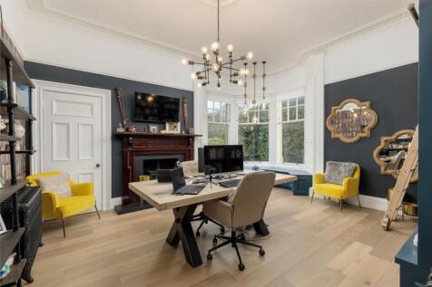 6 bed, 5 bath Detached in Edinburgh - Photo 6