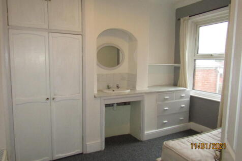 Priory Road, Exeter photo 5