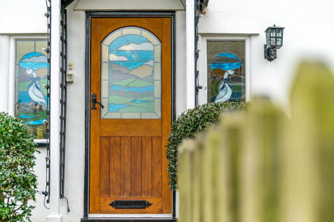 Laurel Cottage Details-12