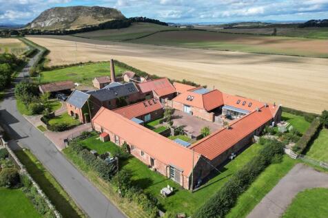 3 Luggate Steading