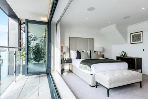 Riverview Bedroom - Second Floor