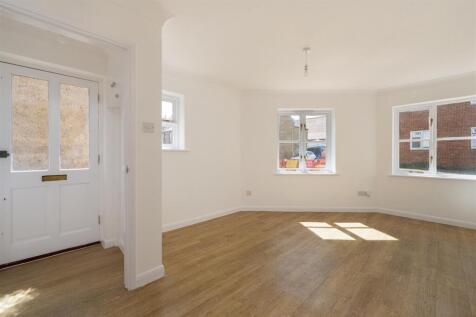 St. Peters Road, Whitstable, Kent, CT5 1HR
