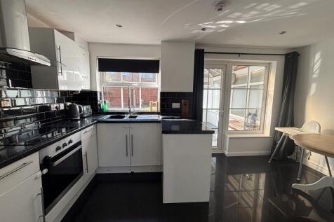 Kempston, MK42 photo 3