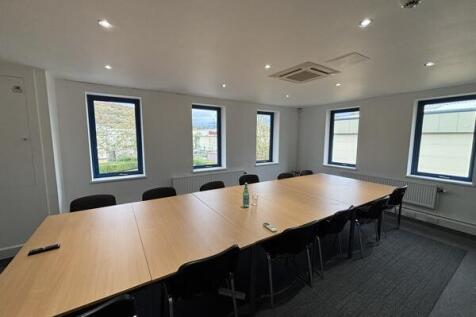 Office to rent Image 4