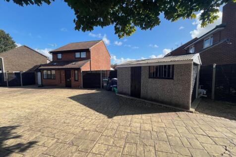 Felixstowe, IP11 - property photo