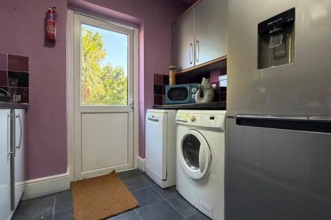 Hollywood Road, Brislington, BS4 photo 3