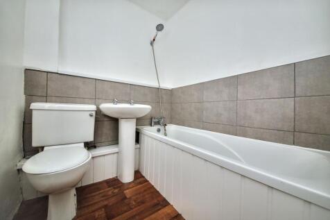 Prestt Grove, Wigan, WN3 photo 4
