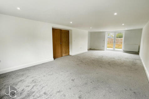 Harwich Road, Ardleigh, Colchester photo 4