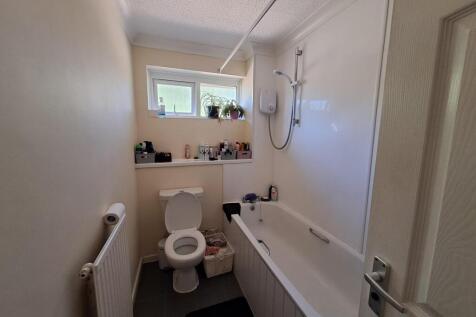 Goodall Close, Parkwood, Gillingham, Medway photo 4