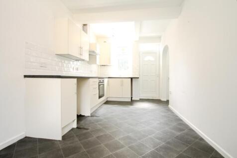 Southey Hall Drive, Sheffield, S5 photo 4