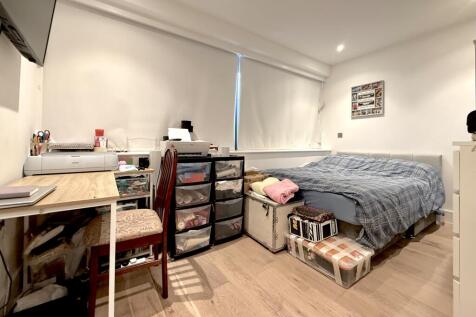 Kent House photo 4