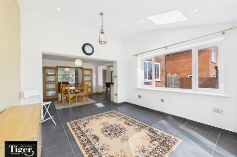 CAM03440G0-PR0416...