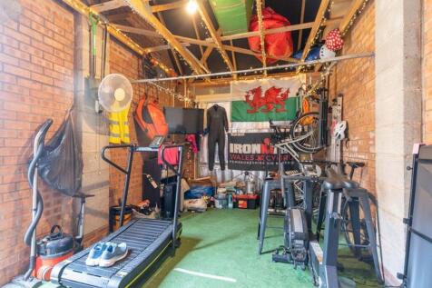 Property Image 29