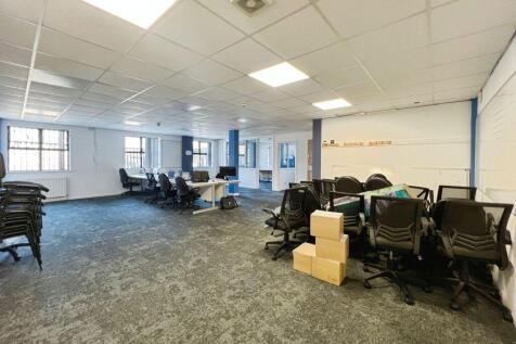 77646ac5 gf 20office 204 20pic 201.jpg