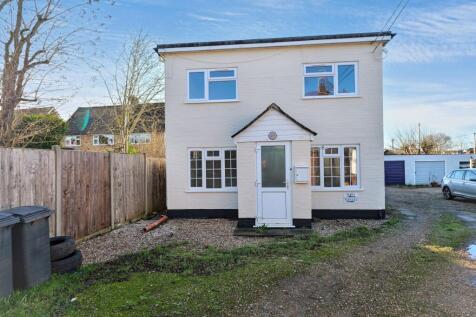 69 Headley Road, Liphook, Hampshire, GU30 7PR