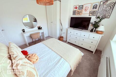 PHOTO-2025-08-15-12-54-41 (8).jpg