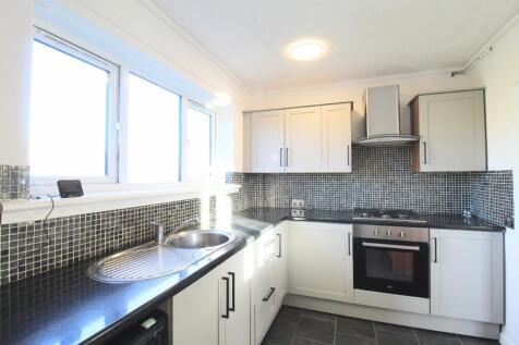 Manse Court, Barrhead, G78 photo 4
