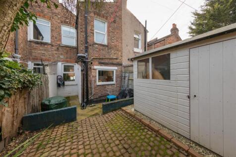 Primrose Road, E10