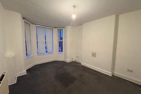 West Street, Ashton-Under-Lyne, Greater Manchester, OL6 photo 3