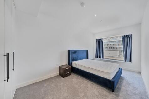 1302071-22-685095...