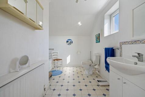 Position In Cul-De-S