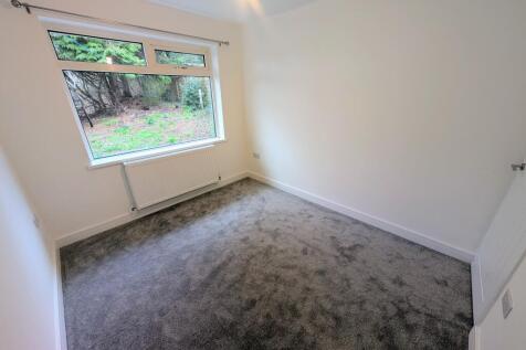 Aberthaw Circle, Newport, Gwent photo 5