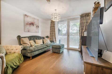 1319824-7-6867b0f...