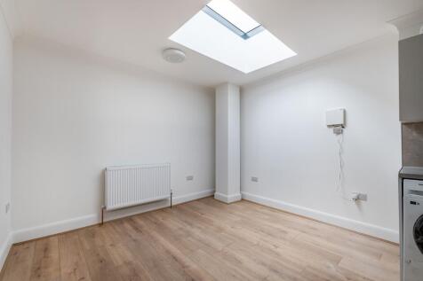15b Kilburn Lane London W10 photo 3