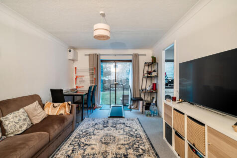 1432765-4-69c56b2...