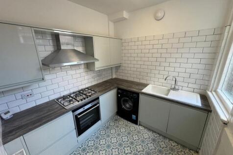 WhatsApp Image 2025-09-23 at 15.25.08 (1).jpeg