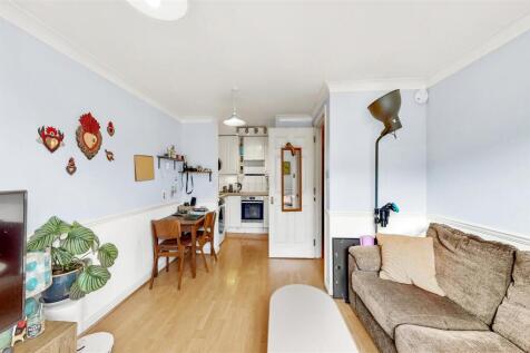 22 greencourt - UoRmm3QMZrXgsaD137Cm.jpg