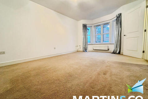 d5e317dc-WhatsApp...