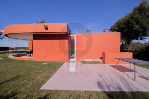 Villa in Bom Sucesso