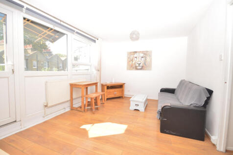 3 Double Bedroom Maisonette to Rent