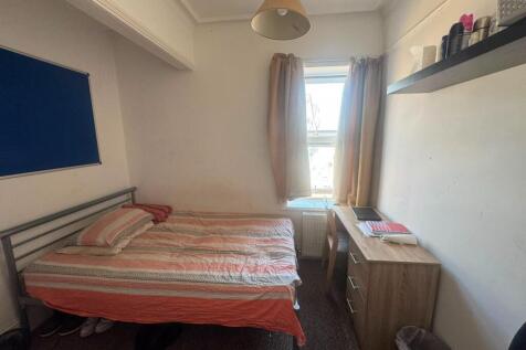 Room 4