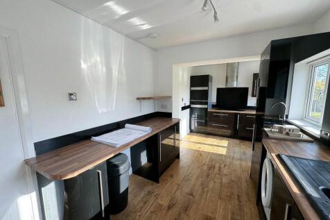 Close to Airbus, Filton, South Gloucestershire photo 4
