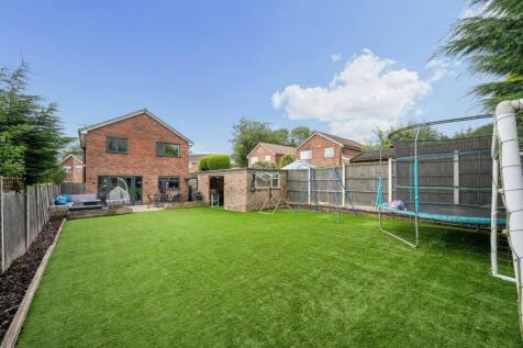 21 Dales Brow External-3.jpg