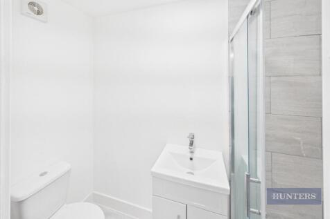room 2 bath jesters.jpg
