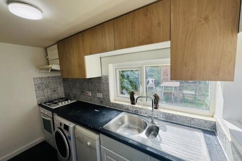 110 Shrubland Street, Leamington Spa photo 3
