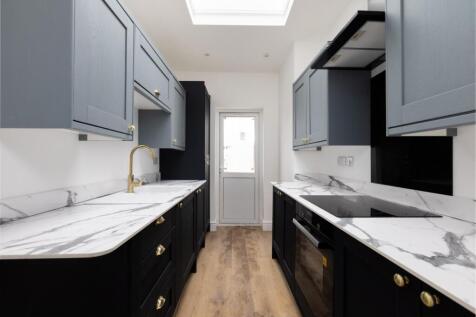 57 All Hallows Road, BS5 0HW-22.jpg