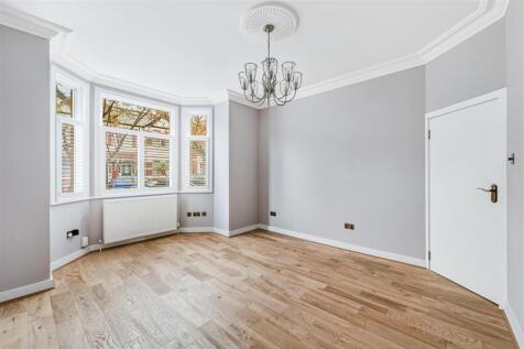 18 Westbourne Avenue-4.jpg