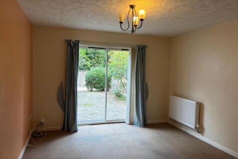 Winchester Drive, Muxton, TF2 photo 3