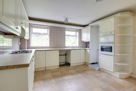 Naseby Gardens, St. Neots, PE19 photo 4