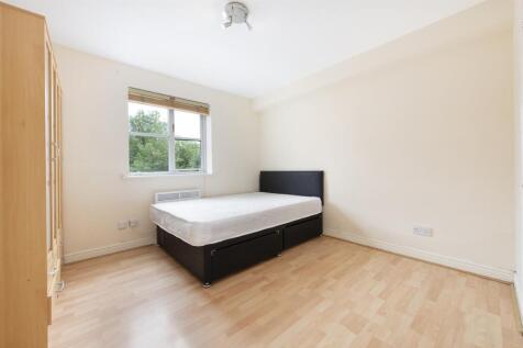 53114 Hi res (2).jpg