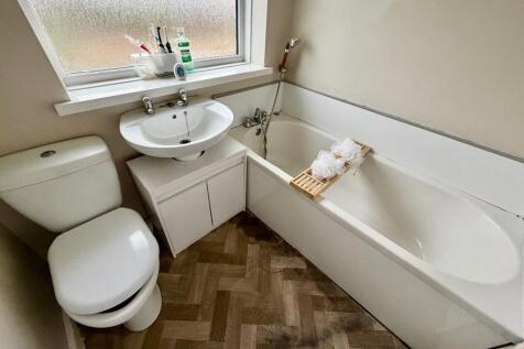 Bathroom/w.c.