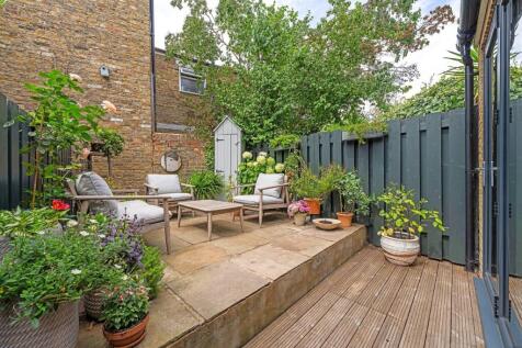 Garden (3).JPG