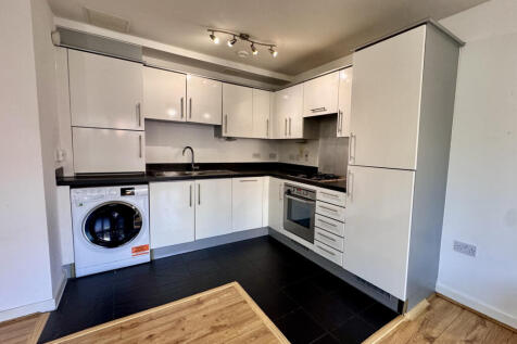 Osbury Court, Northholt Road, Harrow, London, HA2 photo 3