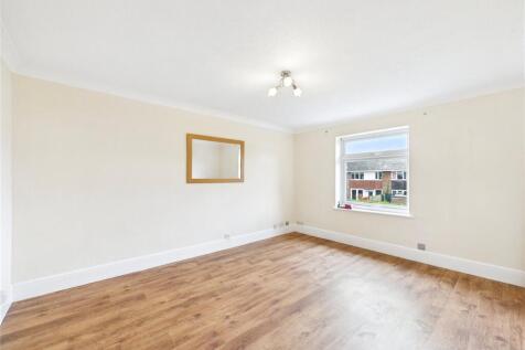 Shortridge Court, Witham, CM8 photo 3