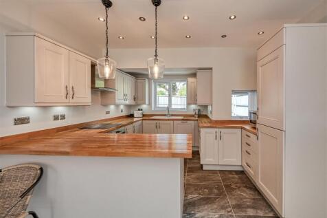10 Victoria Road-13.jpg