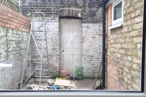 Rear Private Yard